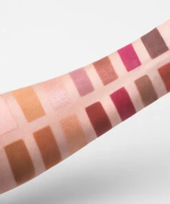 Anastasia Beverly Hills Modern Renaissance Eyeshadow Palette -Huda Beauty Store ANAS0159F 4 1