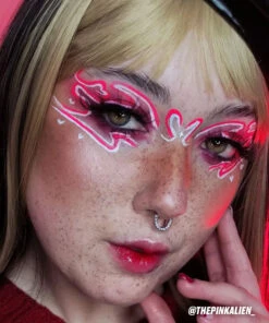 Loud & Proud Duo -Huda Beauty Store AQUAVATED UGC 2