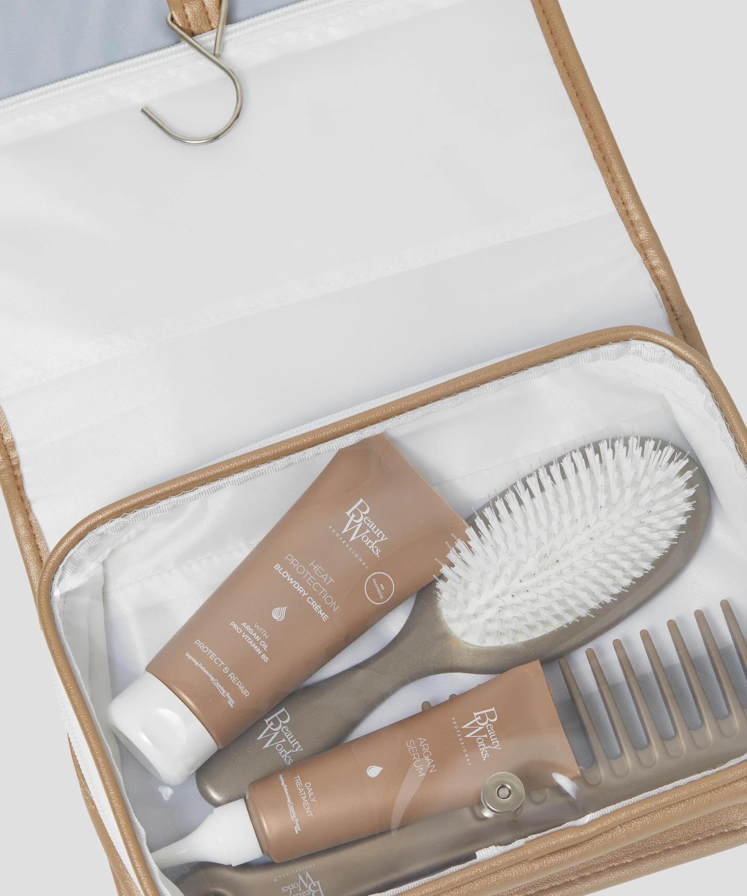 Mane Attraction Styling Kit 6 Mane Attraction Styling Kit - Image 4