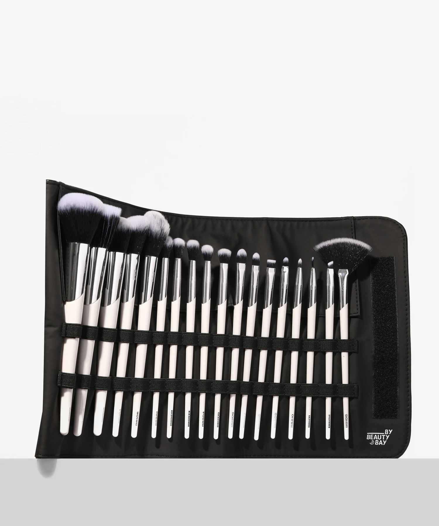 18 Piece Eye & Face Brush Set 4 18 Piece Eye & Face Brush Set - Image 2