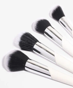 18 Piece Eye & Face Brush Set 12 18 Piece Eye & Face Brush Set -Huda Beauty Store BFBB0260F 2a
