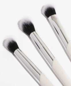 18 Piece Eye & Face Brush Set 13 18 Piece Eye & Face Brush Set -Huda Beauty Store BFBB0260F 2b