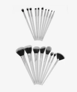18 Piece Eye & Face Brush Set 16 18 Piece Eye & Face Brush Set -Huda Beauty Store BFBB0260F 3