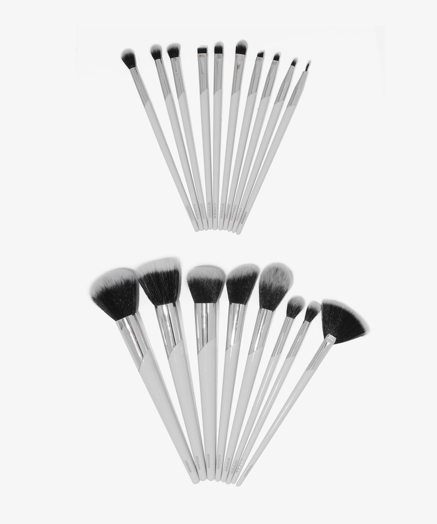 18 Piece Eye & Face Brush Set 9 18 Piece Eye & Face Brush Set - Image 7