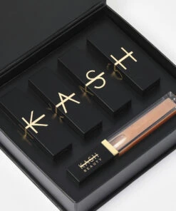 Crystal Nights Lip Set -Huda Beauty Store KASH0014F 3b