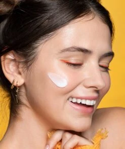 LANEIGE Radian-C Brightening Cream & Essence Duo 9 LANEIGE Radian-C Brightening Cream & Essence Duo -Huda Beauty Store LANE0024F 6n