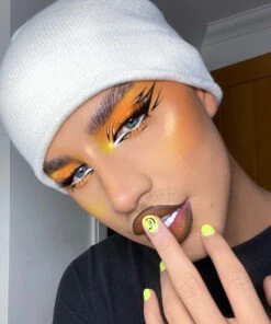 Head In The Clouds Palette & Pouch -Huda Beauty Store MITC0002F 6a